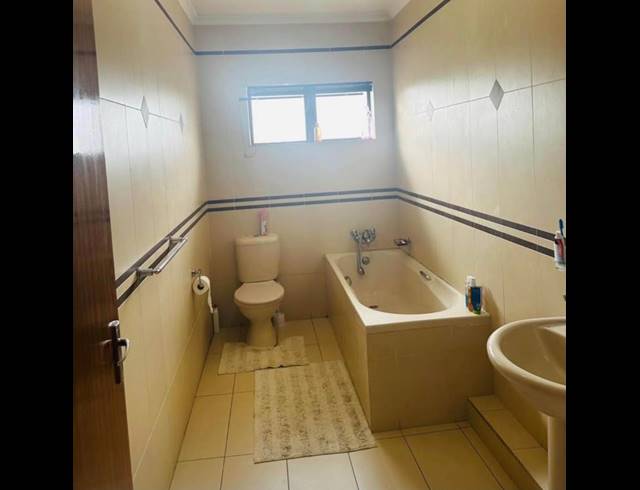 3 BEDROOM HOUSE TO LET IN MOORTON